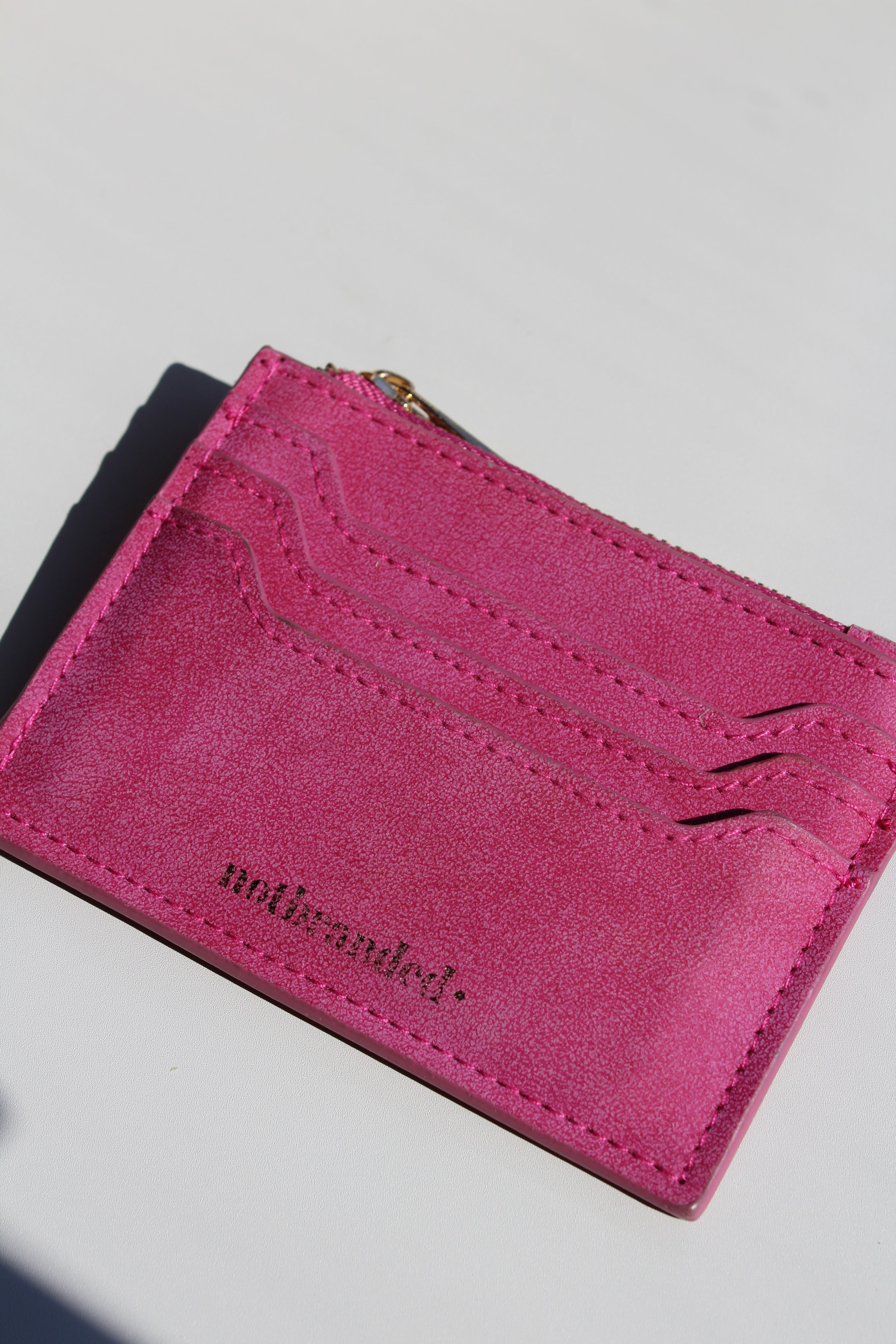 Notbranded - Pasjes houder